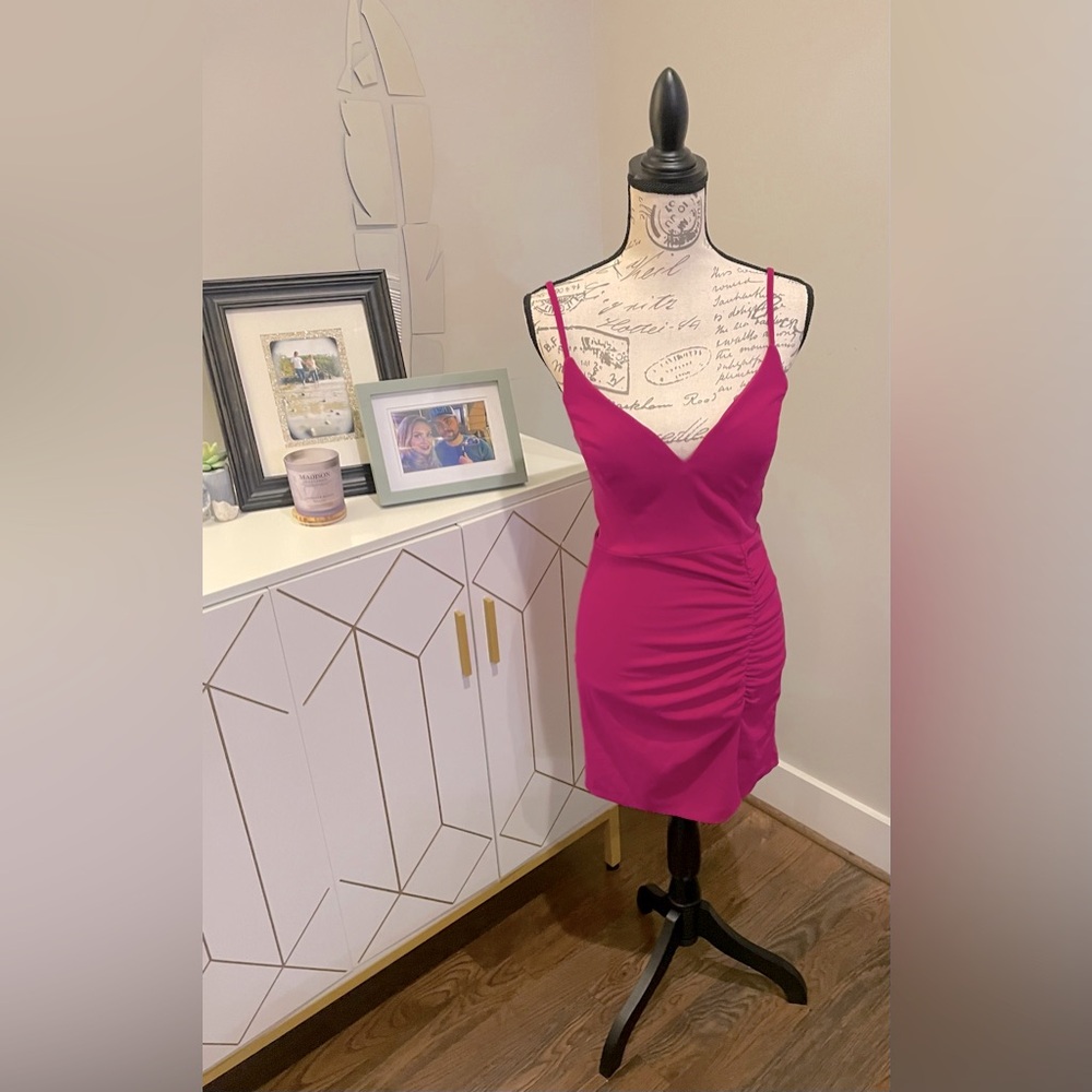 Deep V Neck Pink Cutout Strappy Ruched Slit Dress Size 3 By Morgan & Co.